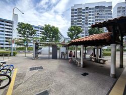 Bedok Reservoir Road (D16), Shop House #459619021
